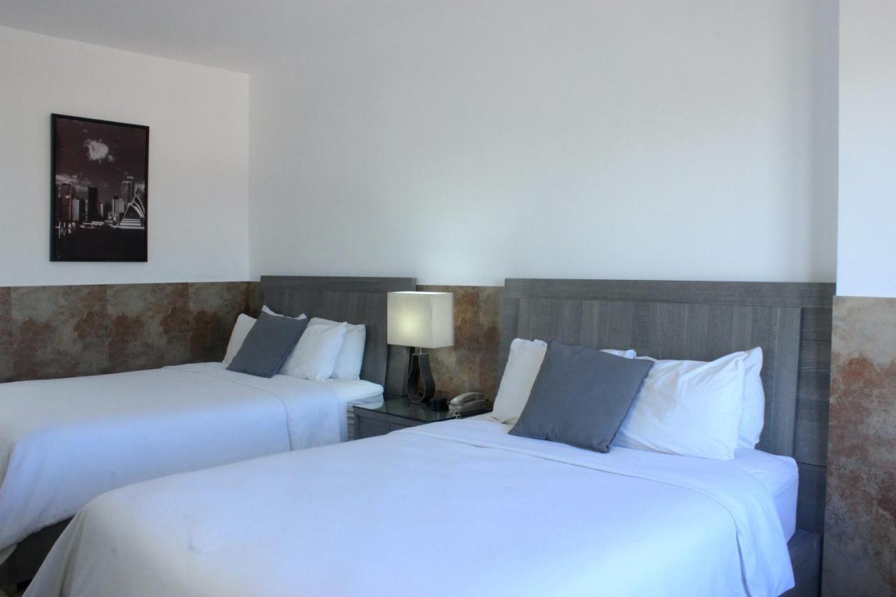 Beverly Hills: Hotel And Business Nuevo Cuscatlan Extérieur photo
