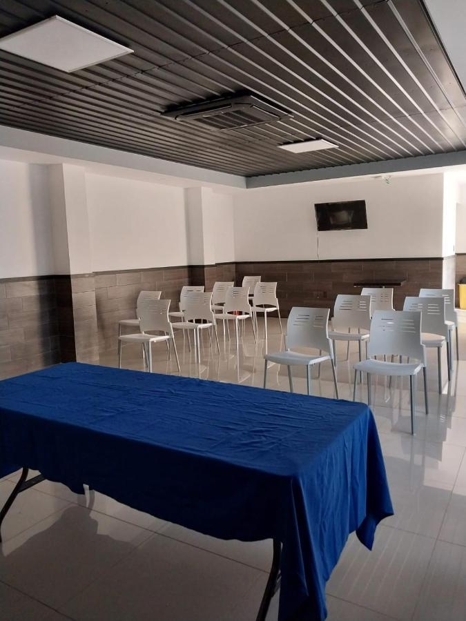 Beverly Hills: Hotel And Business Nuevo Cuscatlan Extérieur photo