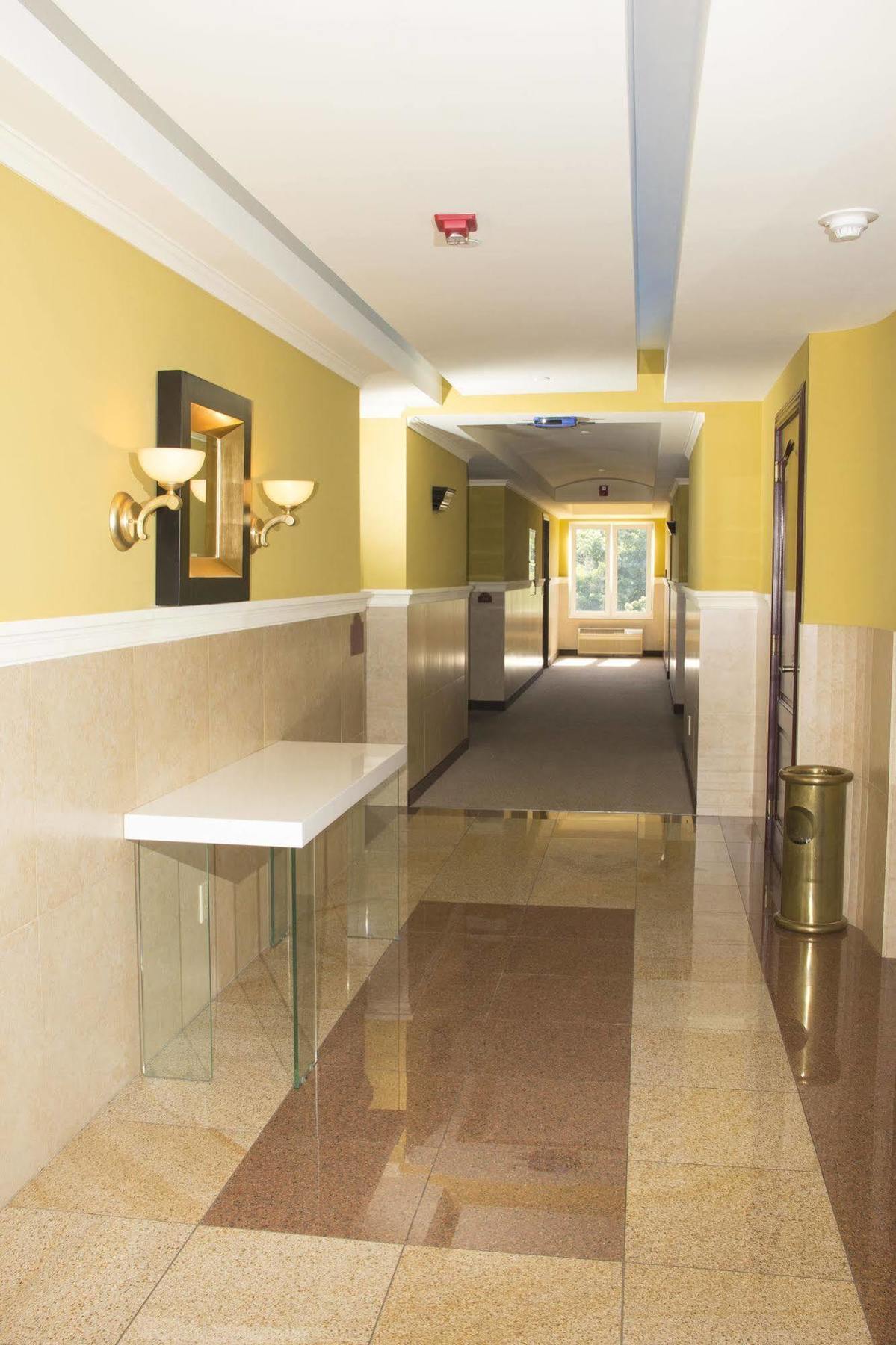 Beverly Hills: Hotel And Business Nuevo Cuscatlan Extérieur photo