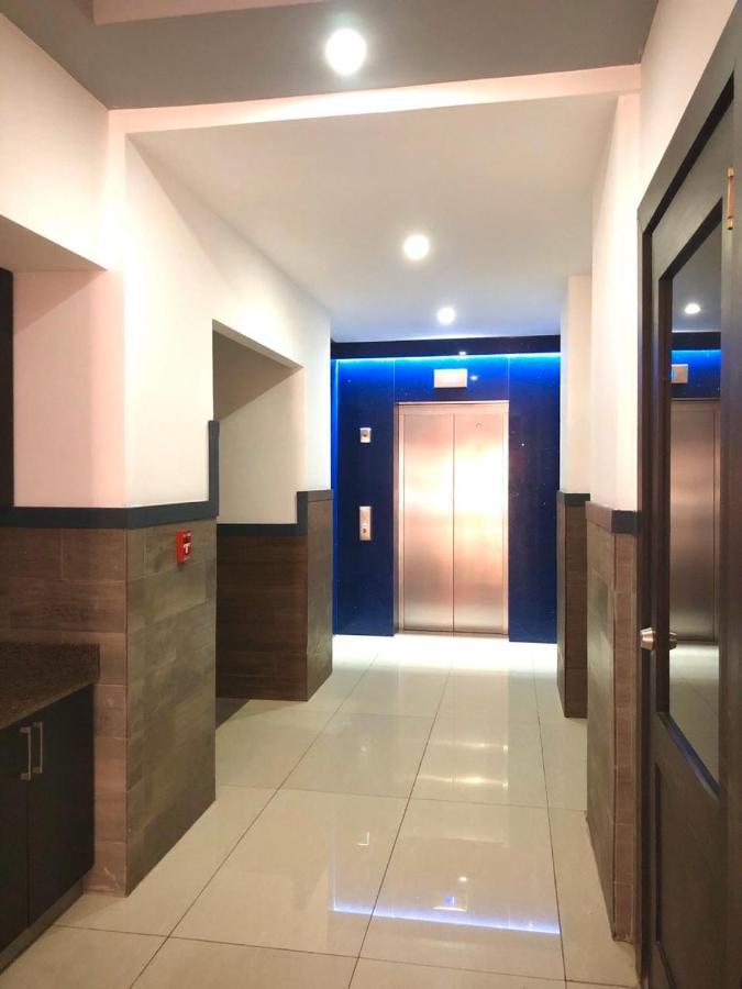 Beverly Hills: Hotel And Business Nuevo Cuscatlan Extérieur photo
